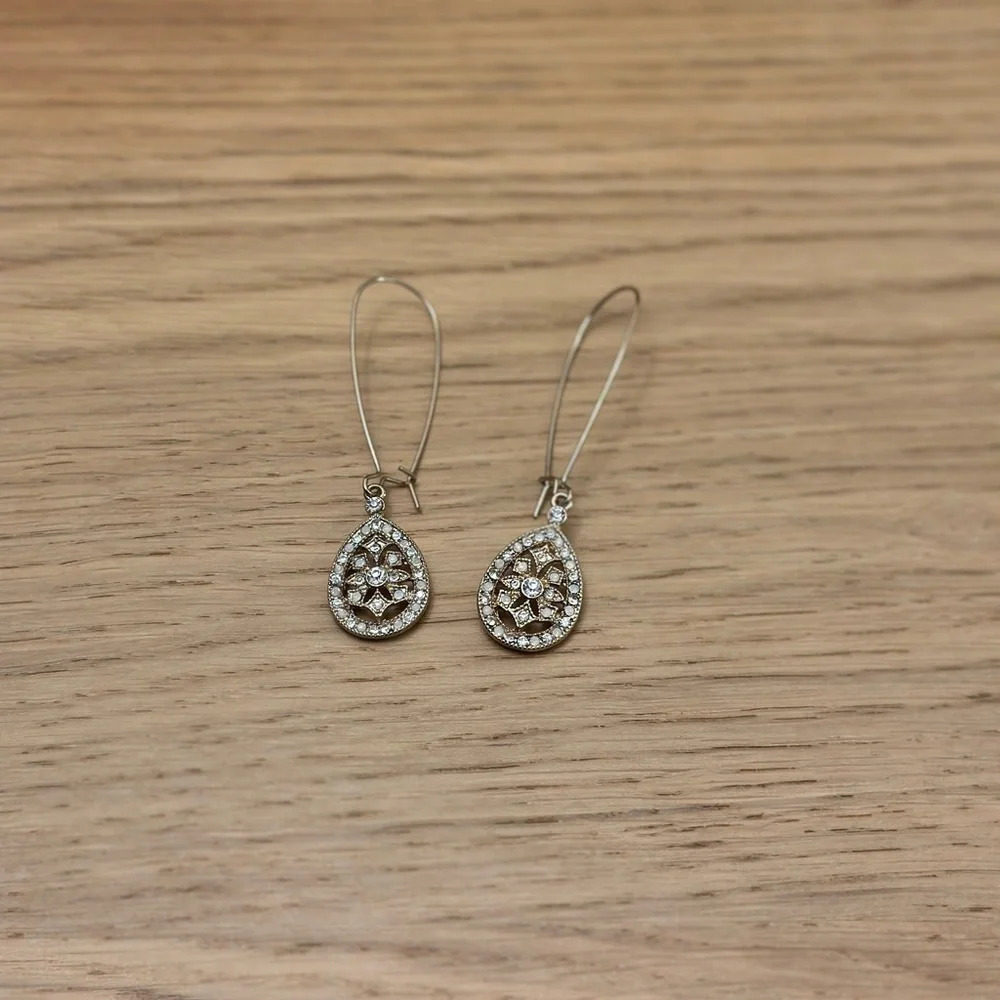 Pear Shaped Gold Drop Earrings - Picture 3 of 4